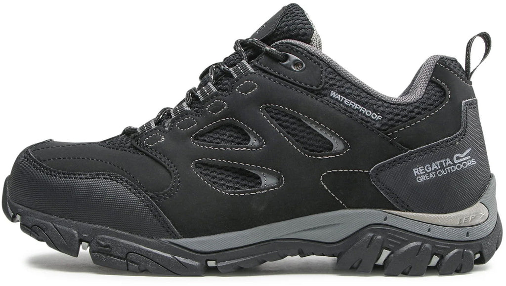 Regatta Men's Holcombe Waterproof Walking Shoes - Black