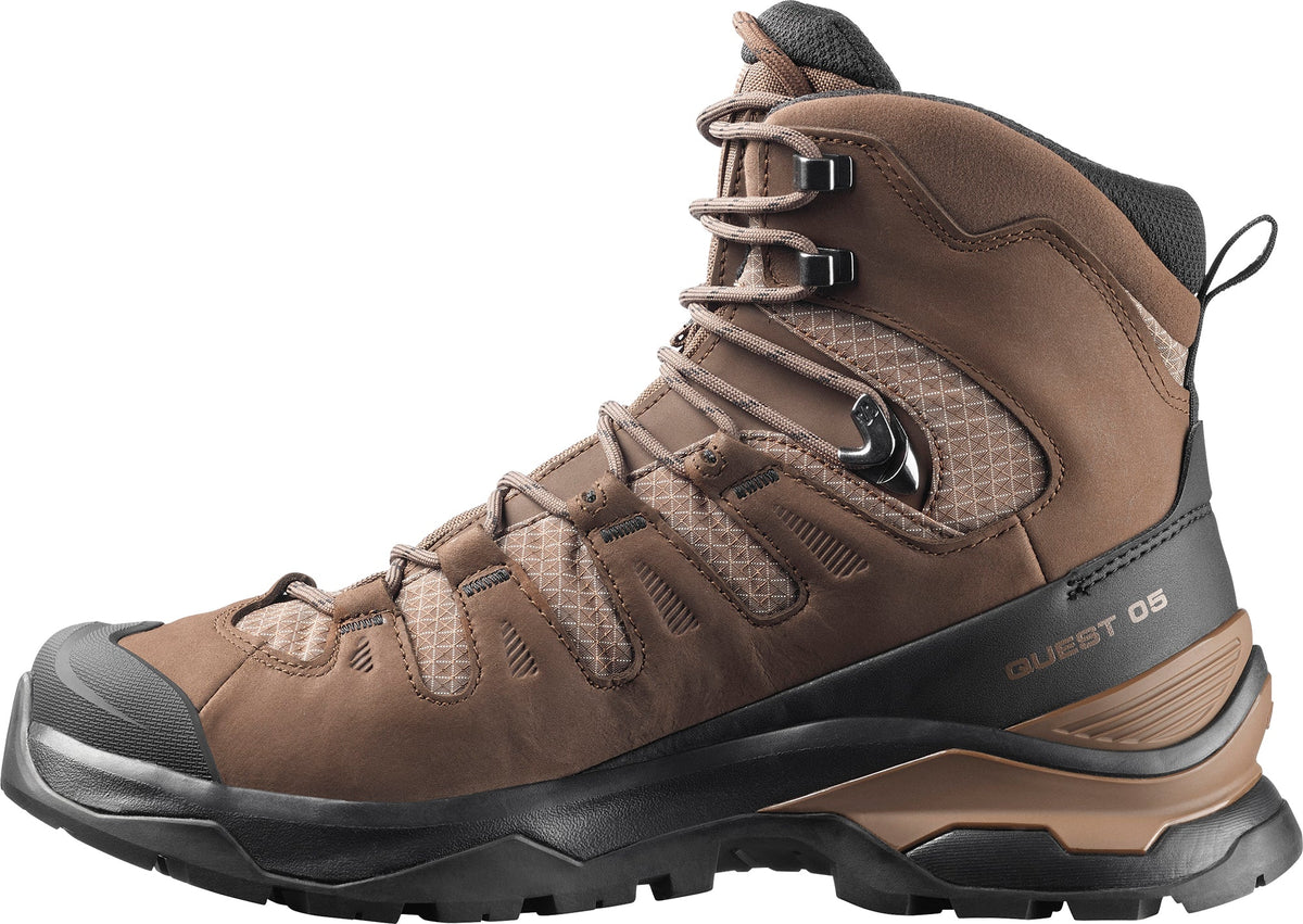 Salomon Men's Quest 5 GORE-TEX Walking Boots - Brown