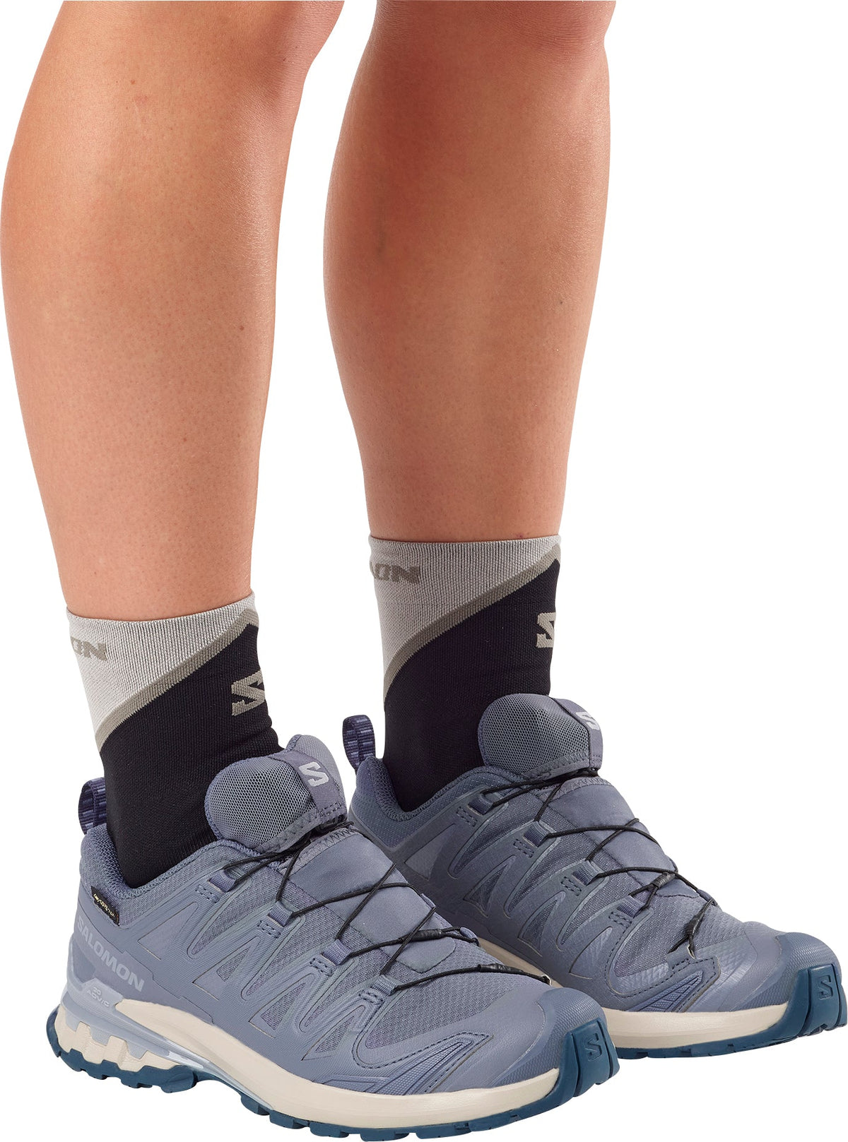 Salomon Women's XA Pro 3D V9 GORE-TEX Trail Running Shoes - Blue