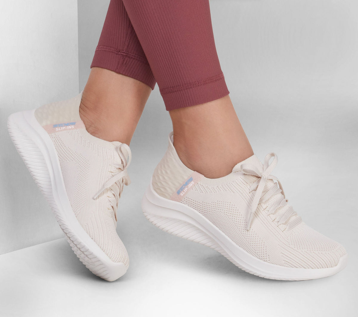 Skechers Women's Ultra Flex 3.0 Brilliant Path Training Shoes - Natural