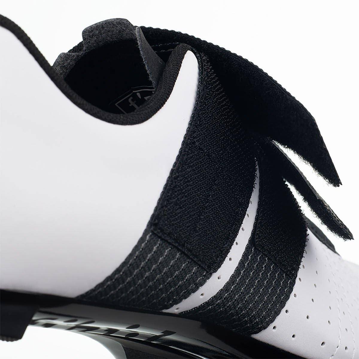 Fizik Men's R5 Tempo PowerStrap Road Cycling Shoes - White